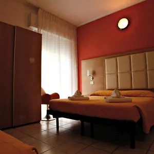 Hotel Marebello リミニ