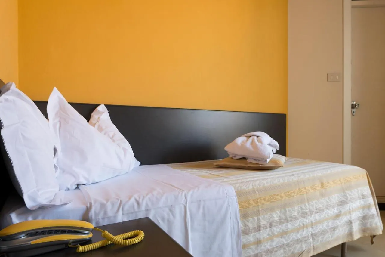 Hotel Airone ريميني