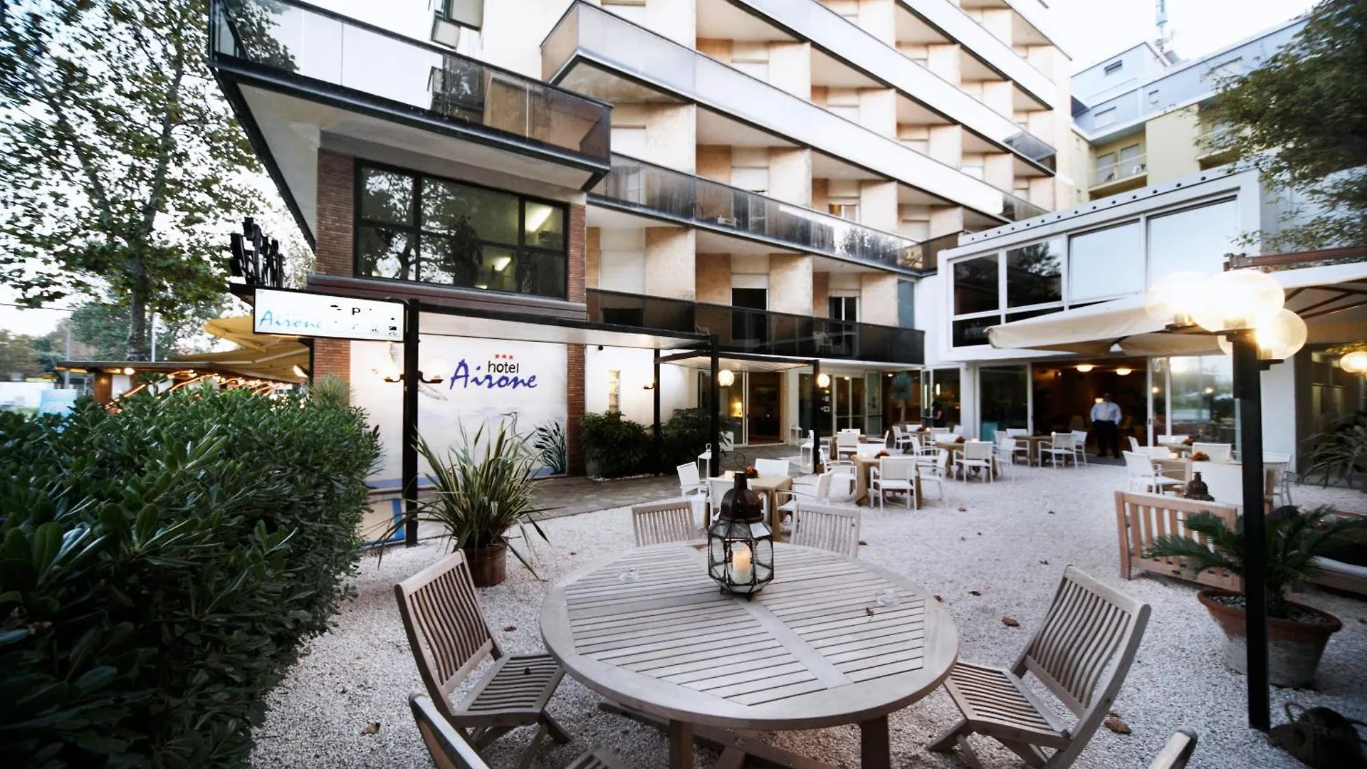Hotel Airone ريميني 3*,